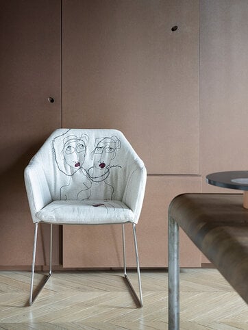 New York Chair by Marras | © Saba Italia | All Rights Reserved