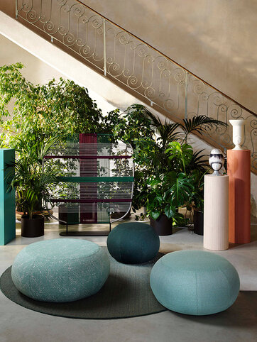 Geo Pouf Outdoor | © Saba Italia | All Rights Reserved