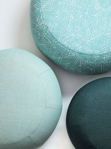Geo Pouf Outdoor | © Saba Italia | All Rights Reserved