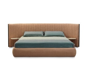 Metis - bed | © Saba Italia | All Rights Reserved