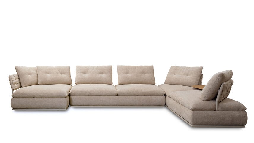 Land | © Saba Italia | All Rights Reserved